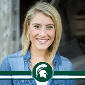 Meet your Posher, Kelly